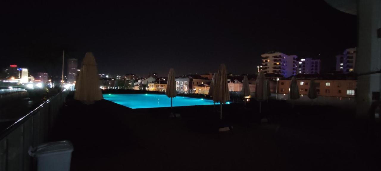 Apartamento Studyo At High Flat Estambul Exterior foto