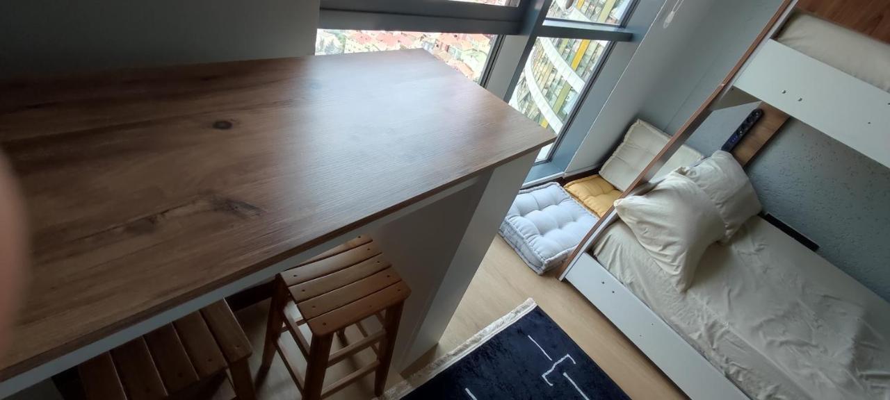 Apartamento Studyo At High Flat Estambul Exterior foto