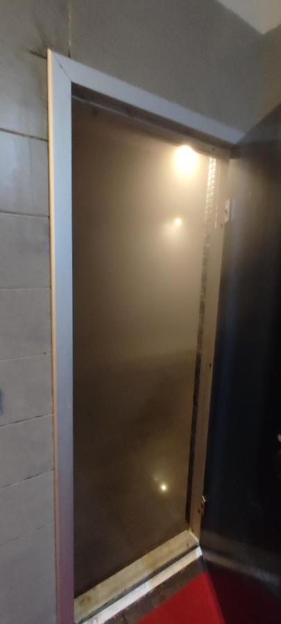 Apartamento Studyo At High Flat Estambul Exterior foto