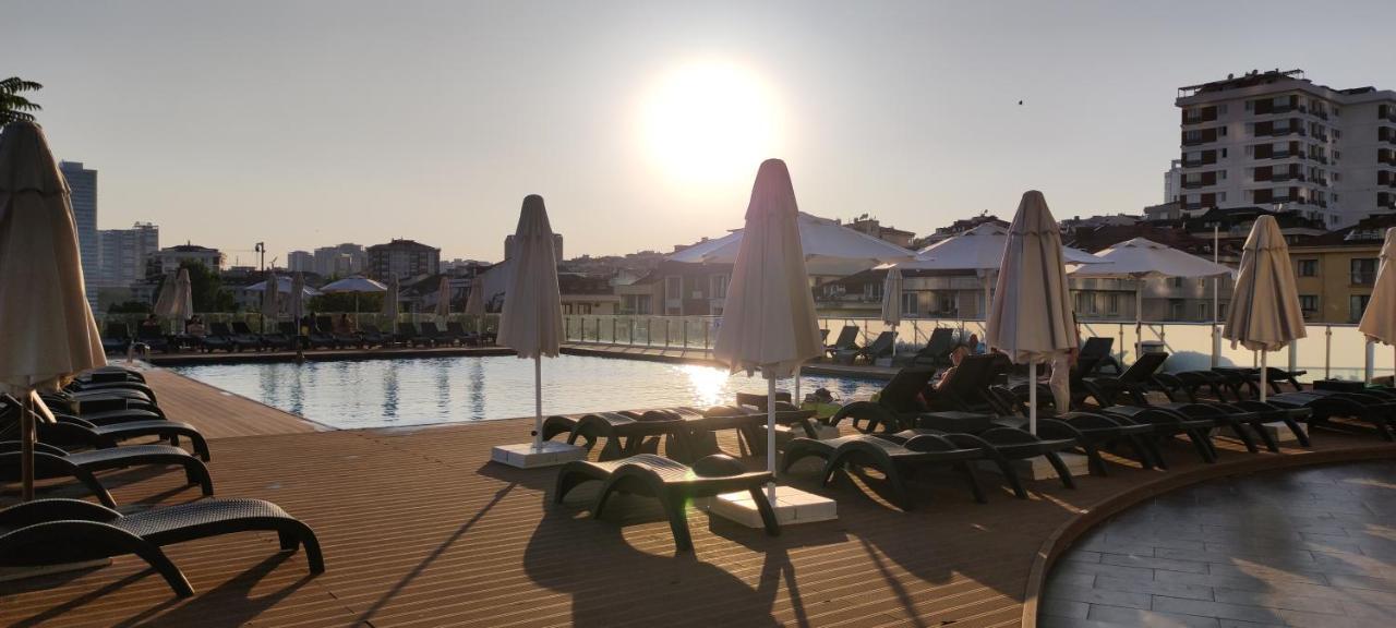 Apartamento Studyo At High Flat Estambul Exterior foto