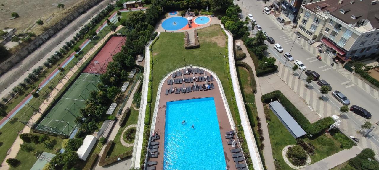 Apartamento Studyo At High Flat Estambul Exterior foto